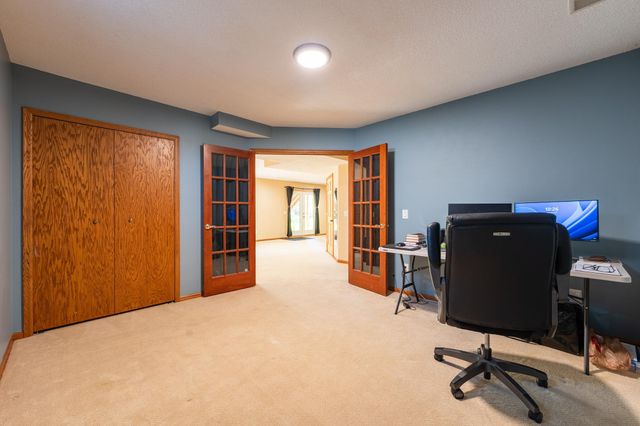 12640 Edinborough Circle, Apple Valley, MN 55124