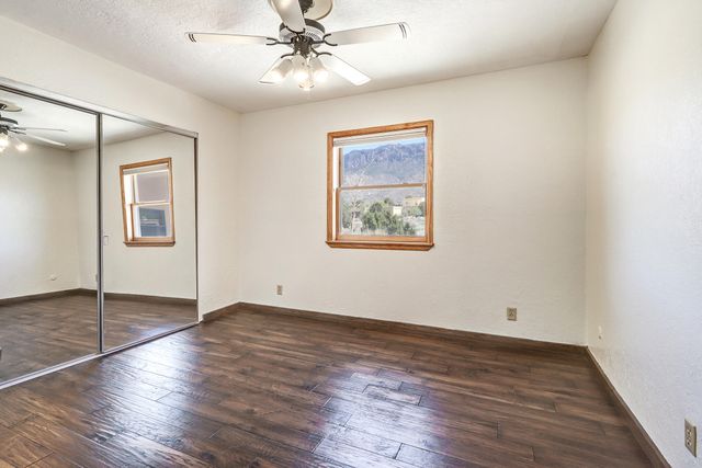 914 Tramway Lane NE, Albuquerque, NM 87122