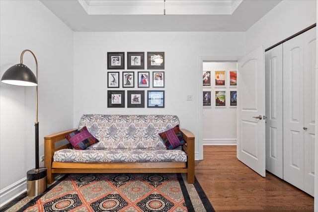 1048 W Lawrence Avenue 2, Chicago, IL 60640