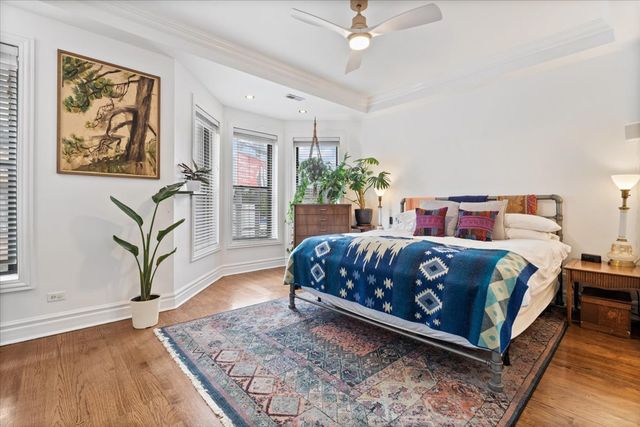 1048 W Lawrence Avenue 2, Chicago, IL 60640