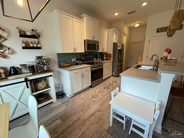 5402 Longhorn Trl, Gulf Breeze, FL 32563