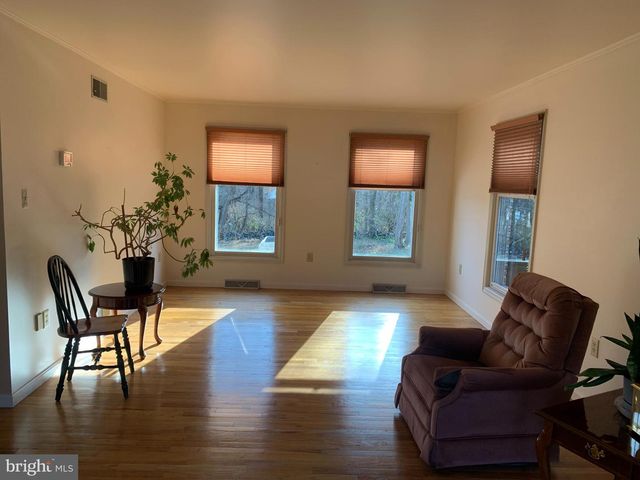 300 ACRE DR, Carlisle, PA 17013