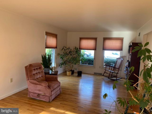 300 ACRE DR, Carlisle, PA 17013