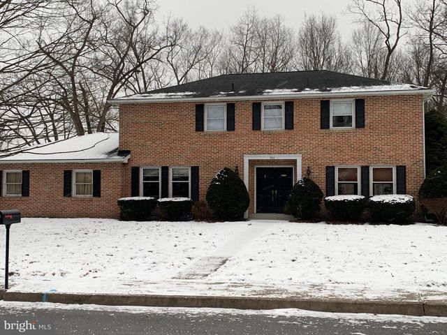 300 ACRE DR, Carlisle, PA 17013