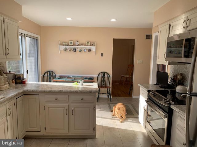 300 ACRE DR, Carlisle, PA 17013