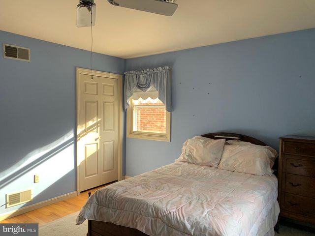 300 ACRE DR, Carlisle, PA 17013