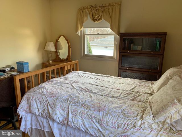 300 ACRE DR, Carlisle, PA 17013