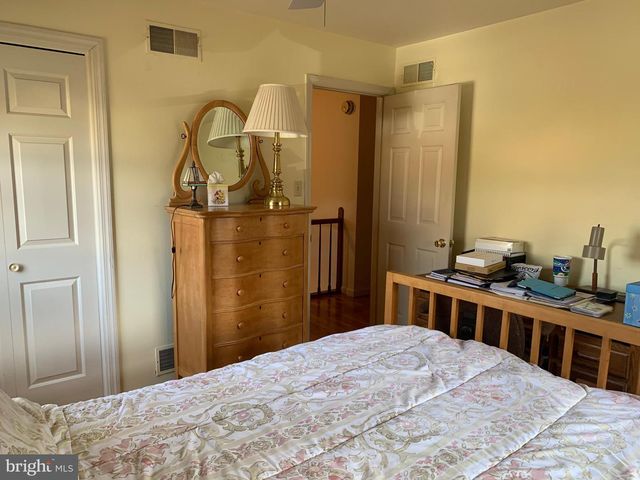 300 ACRE DR, Carlisle, PA 17013