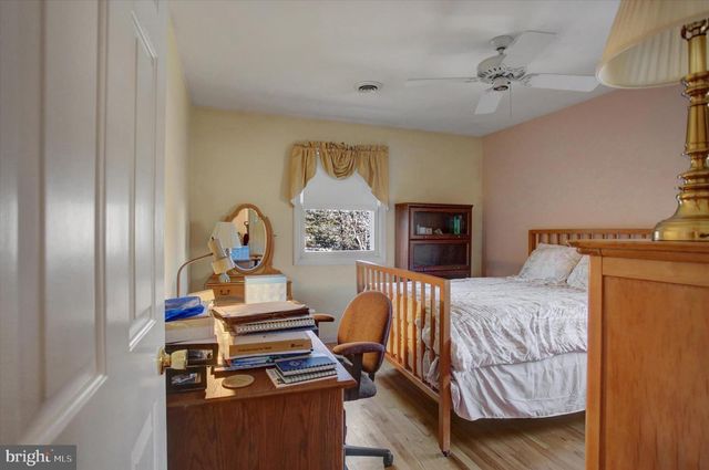 300 ACRE DR, Carlisle, PA 17013