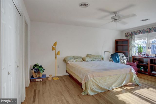 300 ACRE DR, Carlisle, PA 17013