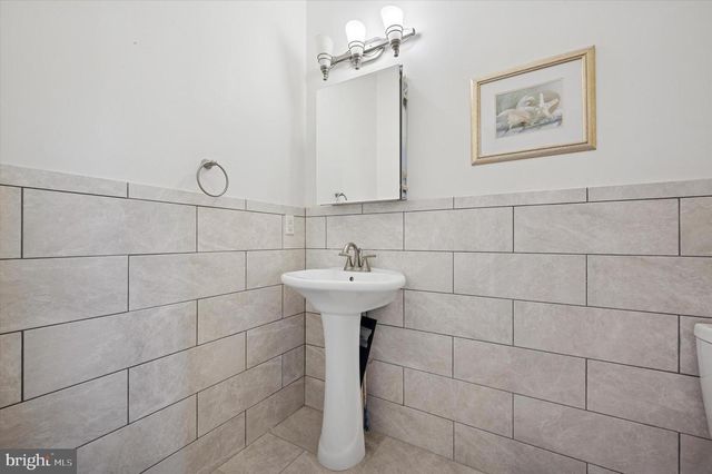 227 MILTON AVE, Horsham, PA 19044