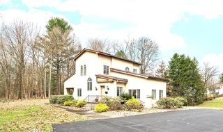 2625 Wilmington Rd, Neshannock Twp, PA 16105