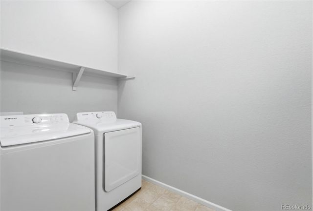 6807 S Riverwood Way, Aurora, CO 80016