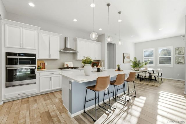 6807 S Riverwood Way, Aurora, CO 80016