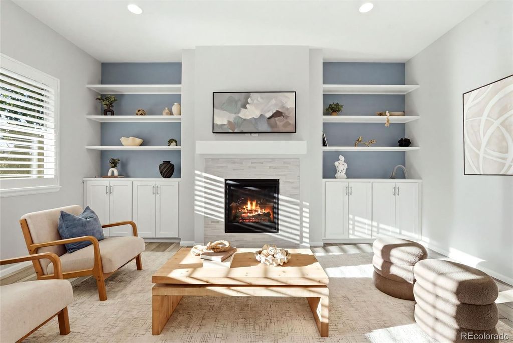 6807 S Riverwood Way, Aurora, CO 80016