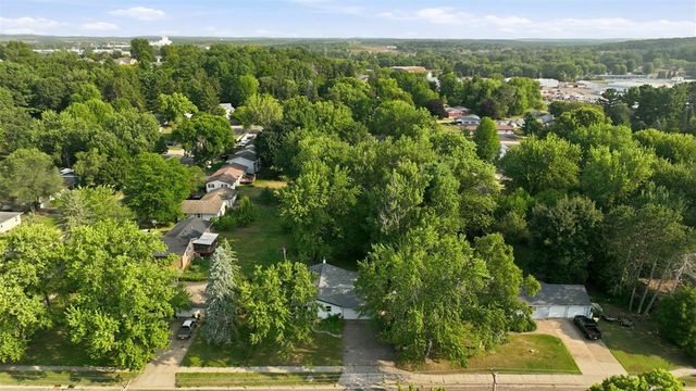 1504 Folsom Street, Eau Claire, WI 54703