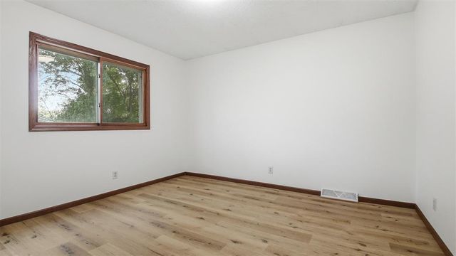 1504 Folsom Street, Eau Claire, WI 54703