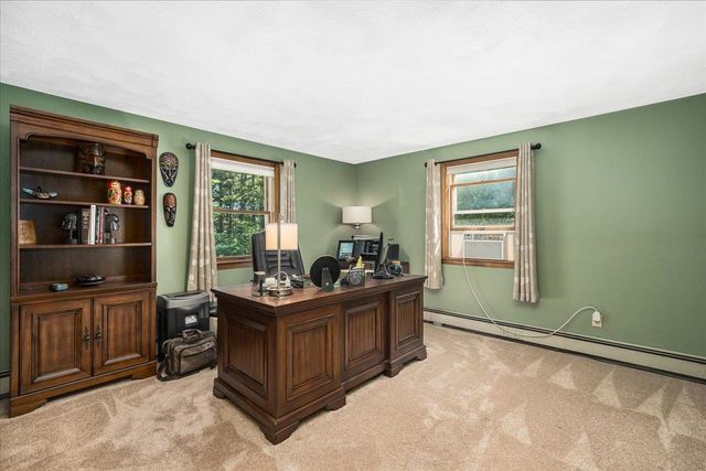 9 County Road, Windham, NH 03087