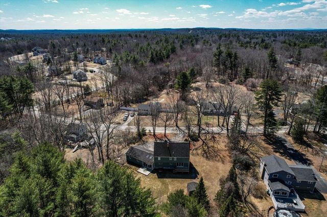 9 County Road, Windham, NH 03087