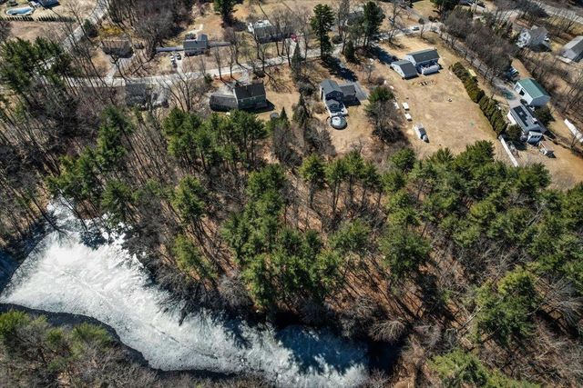 9 County Road, Windham, NH 03087