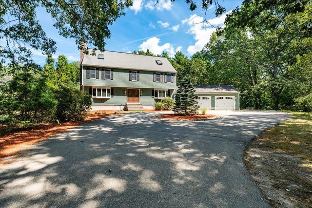 9 County Road, Windham, NH 03087