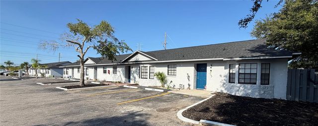 501 ST. MICHAELS WAY 517, Tarpon Springs, FL 34689