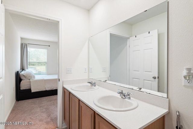 2012 MONTWARD PRESERVE Way, Jacksonville, FL 32218