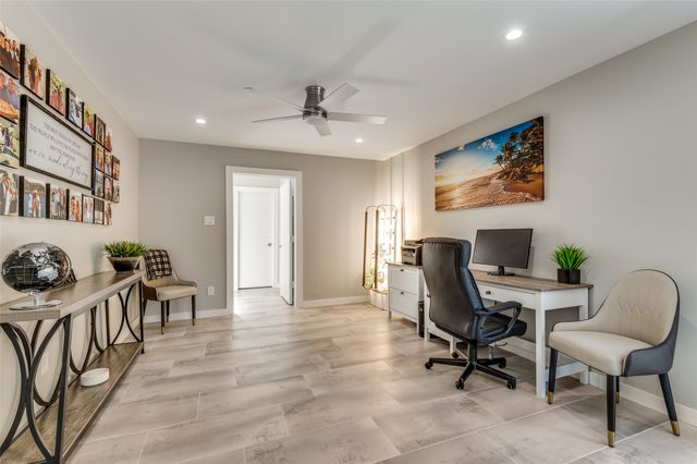 944 Hummingbird Trail, Grapevine, TX 76051