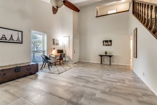 944 Hummingbird Trail, Grapevine, TX 76051