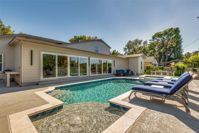 944 Hummingbird Trail, Grapevine, TX 76051