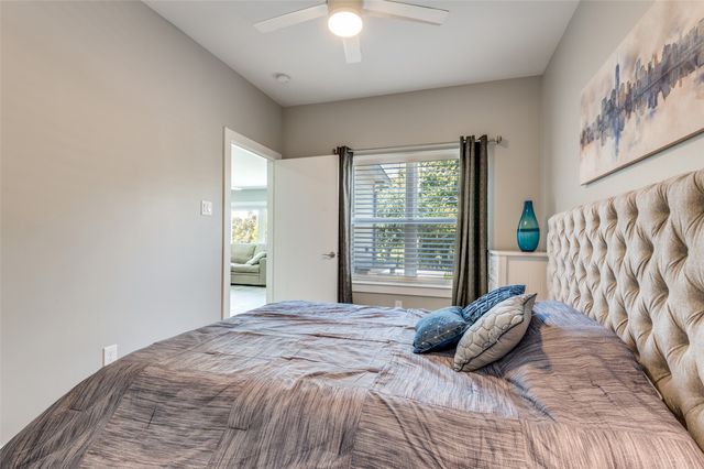 944 Hummingbird Trail, Grapevine, TX 76051