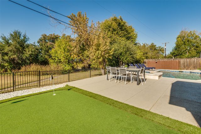 944 Hummingbird Trail, Grapevine, TX 76051