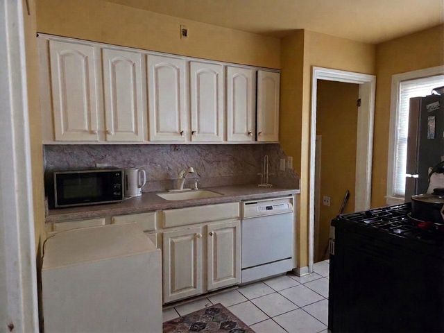 1320 Haase Avenue, Westchester, IL 60154