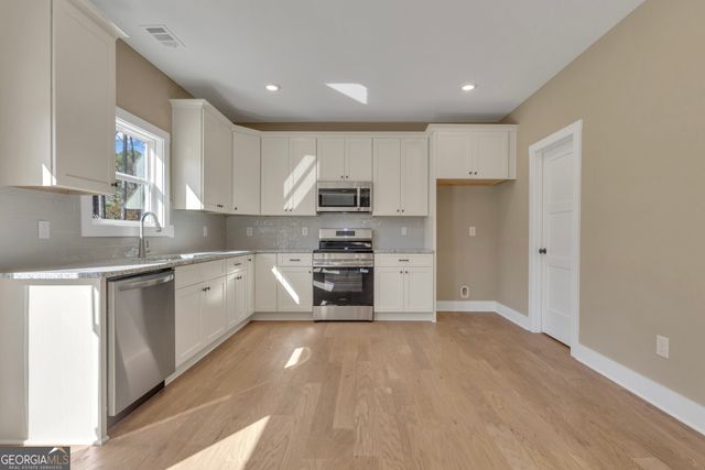 170 Liberty Drive, Fayetteville, GA 30214