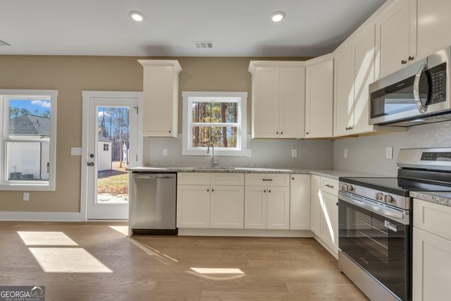 170 Liberty Drive, Fayetteville, GA 30214