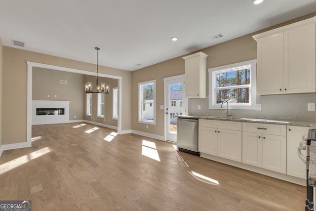 170 Liberty Drive, Fayetteville, GA 30214