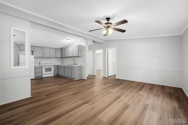 23857 Alberta Drive, Warrenton, MO 63383