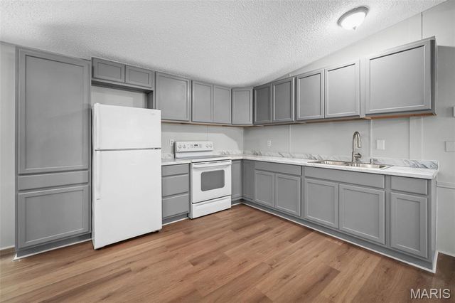 23857 Alberta Drive, Warrenton, MO 63383