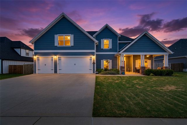 6420 S 60th Street, Rogers, AR 72758