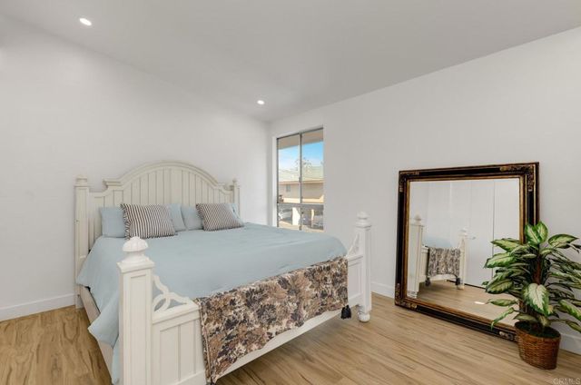 540 Oakdale Lane L, El Cajon, CA 92021