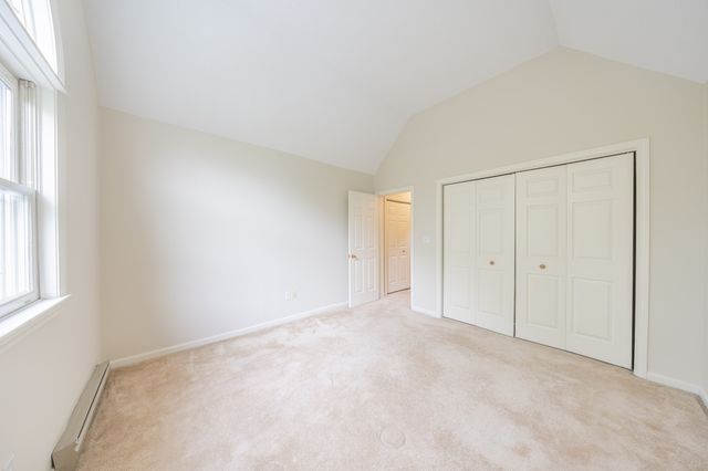 49 Bishops Forest Dr 49, Waltham, MA 02452