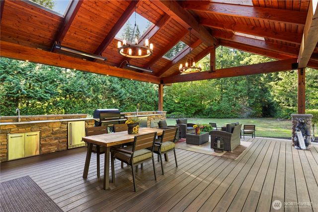 25122 NE 18th Street, Sammamish, WA 98074