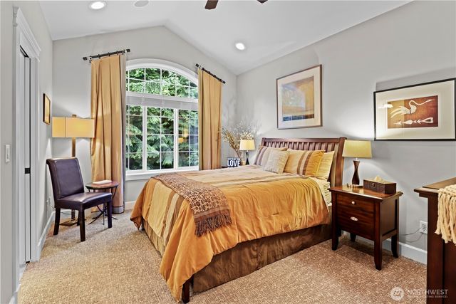 25122 NE 18th Street, Sammamish, WA 98074