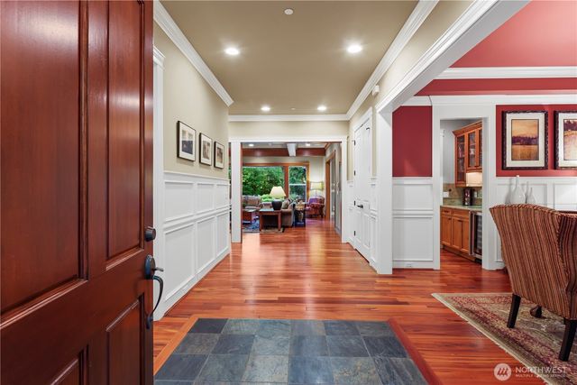 25122 NE 18th Street, Sammamish, WA 98074