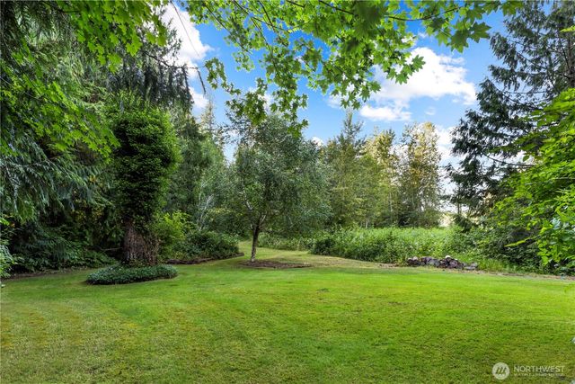 25122 NE 18th Street, Sammamish, WA 98074