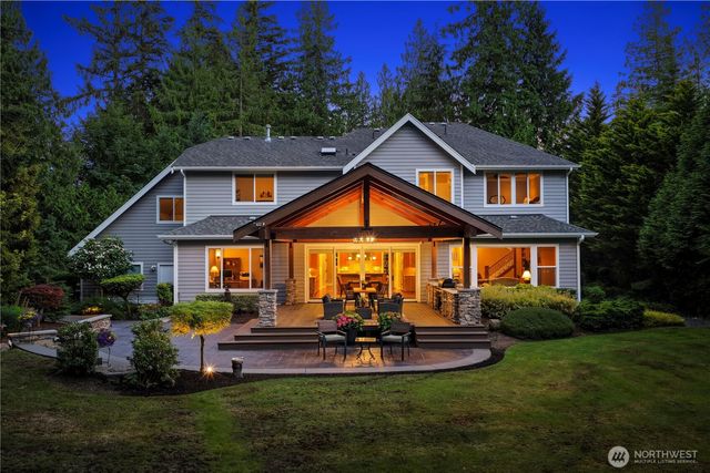 25122 NE 18th Street, Sammamish, WA 98074