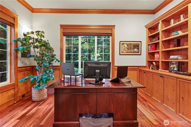 25122 NE 18th Street, Sammamish, WA 98074
