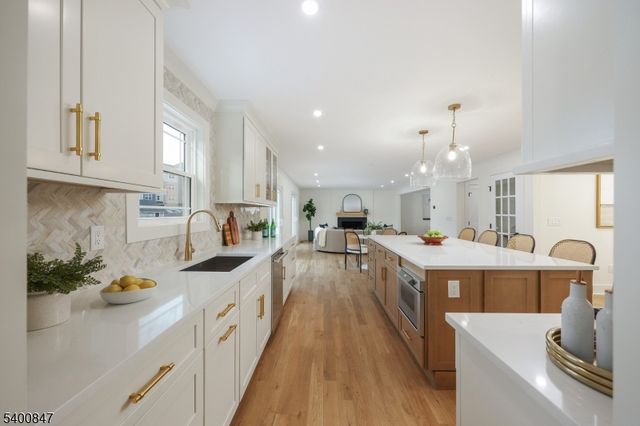 3 Herbert Rd, Scotch Plains Twp., NJ 07076