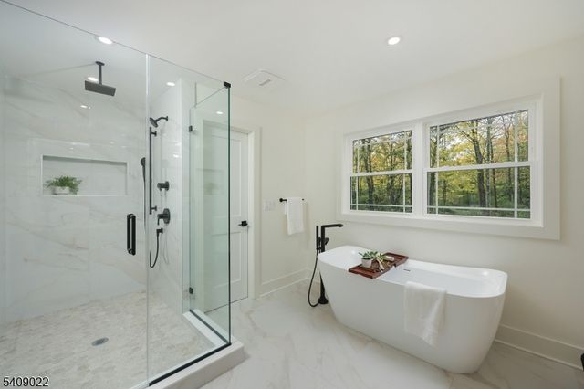 3 Herbert Rd, Scotch Plains Twp., NJ 07076