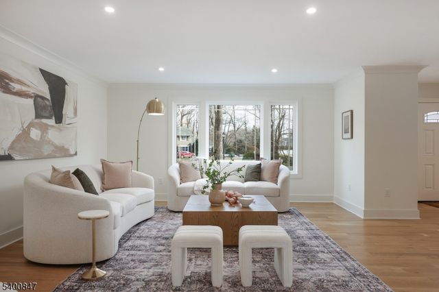 3 Herbert Rd, Scotch Plains Twp., NJ 07076